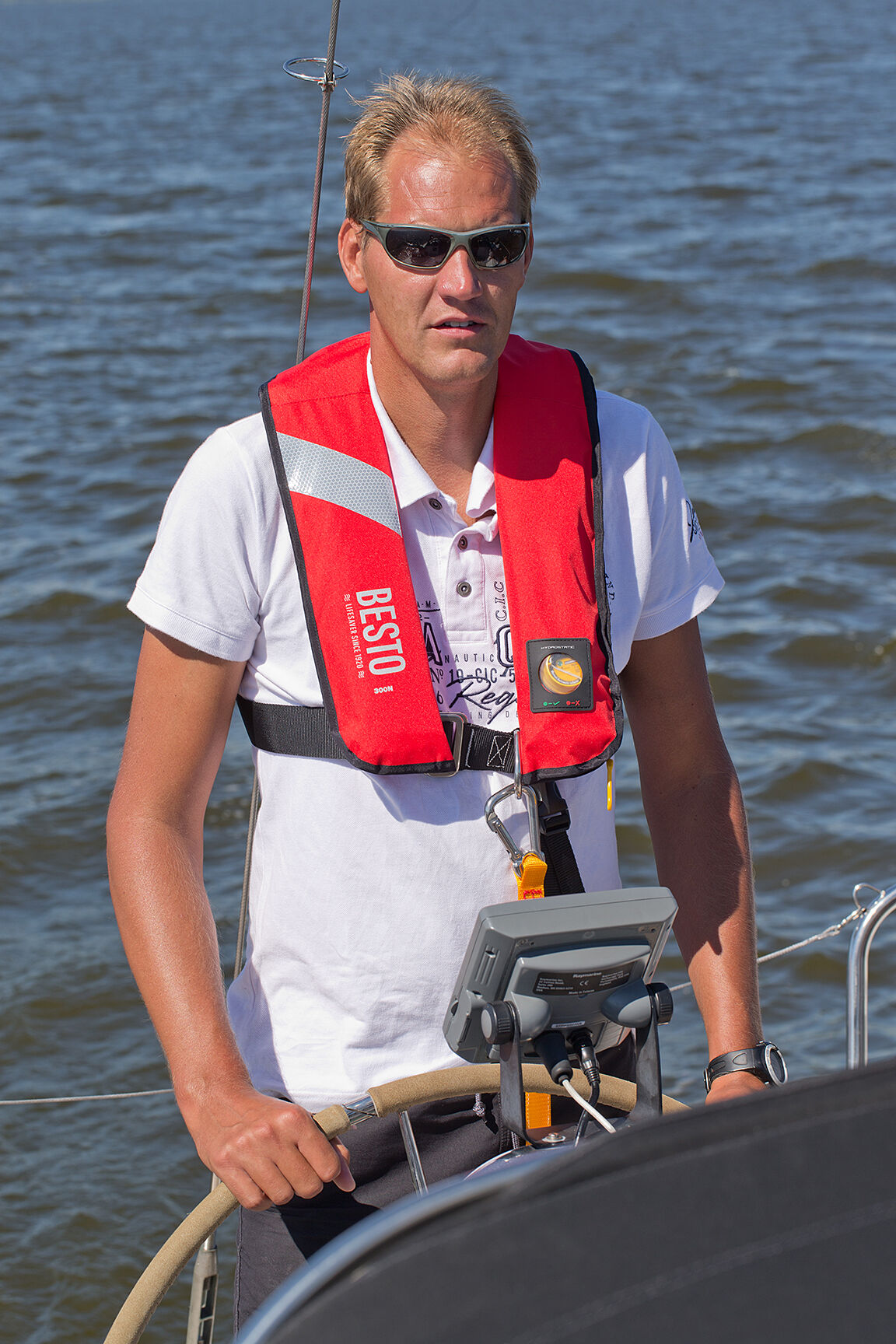 Besto automatische Rettungsweste 300 N Hammar rot